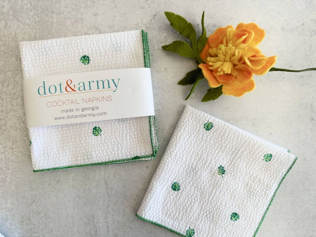 Dot and Army Seersucker Cloth Napkins (Set of 4), Dinner